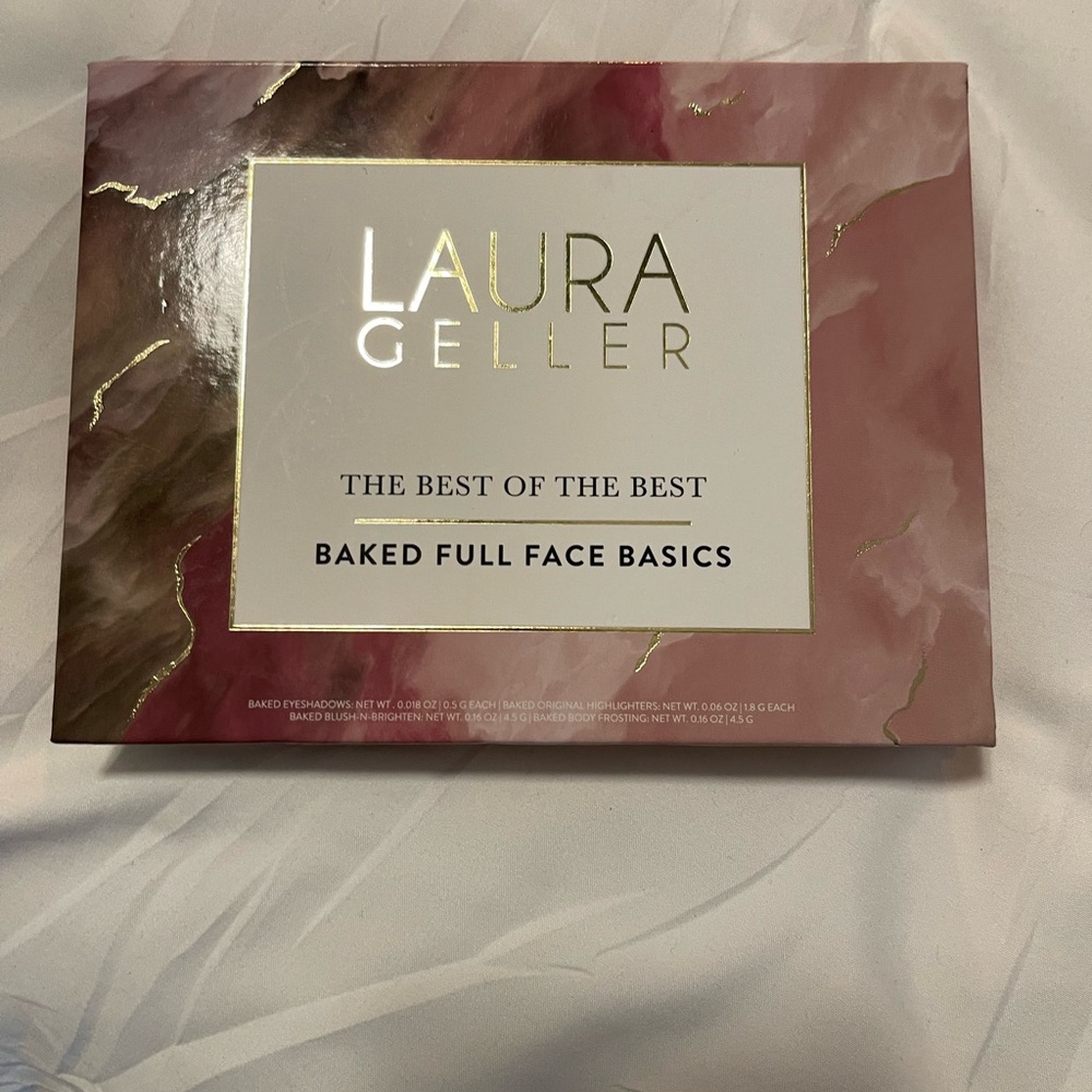Laura Geller complete travel box of her famous baked makeup.